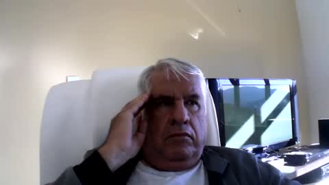 Snapshot of grisa01 chatting on 19, 6, 2026 grisa01 online show from 19, 6, 2026