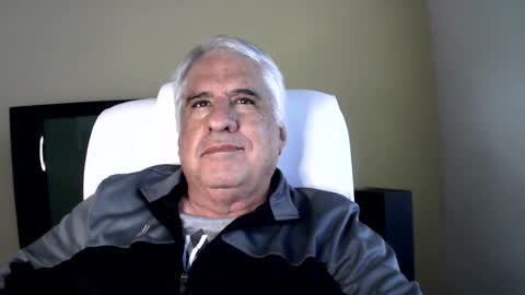 Snapshot of grisa01 chatting on 24, 7, 2026 grisa01 online show from 24, 7, 2026