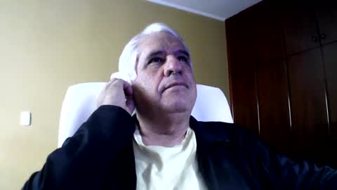 Snapshot of grisa01 chatting on 31, 7, 2026 grisa01 online show from 31, 7, 2026