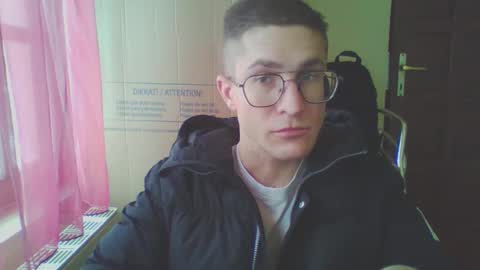 Snapshot of grly_boy chatting on 6, 1, 2026 bigW2M online show from 6, 1, 2026