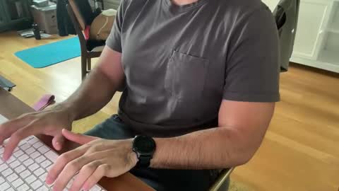 Snapshot of grnin9 chatting on 28, 10, 2025 grnin9 online show from 28, 10, 2025