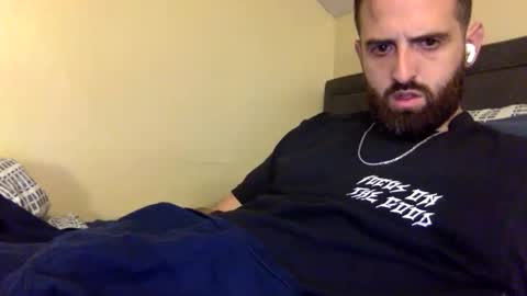 Snapshot of grobs123 chatting on 14, 10, 2025 grobs123 online show from 14, 10, 2025