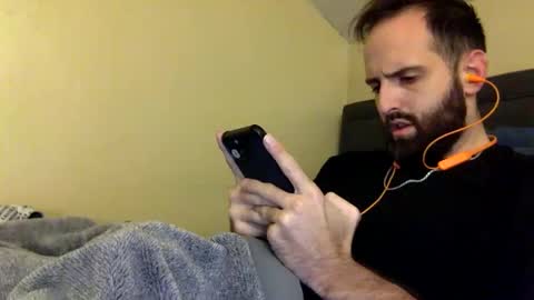 Snapshot of grobs123 chatting on 7, 11, 2025 grobs123 online show from 7, 11, 2025