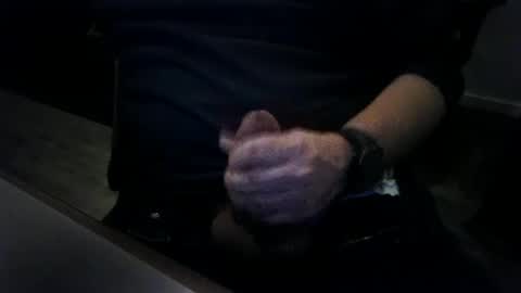 Snapshot of gruntmoankk chatting on 1, 1, 2025 gruntmoankk online show from 1, 1, 2025