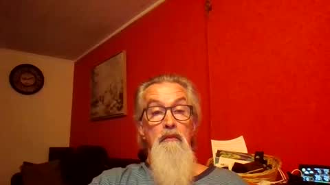 Snapshot of grybear60 chatting on 13, 12, 2024 Grybear online show from 13, 12, 2024