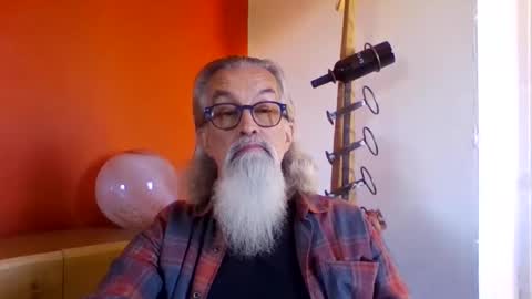 Snapshot of grybear60 chatting on 4, 11, 2025 Grybear online show from 4, 11, 2025