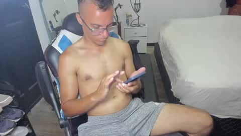 guachin_new online show from 16, 2, 2025