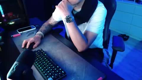 Guayaco  online show from 7, 2, 2026