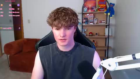 Snapshot of gucciboi4 chatting on 11, 7, 2026 gucciboi4 online show from 11, 7, 2026