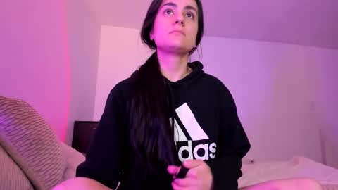 Elena online show from 27, 2, 2025