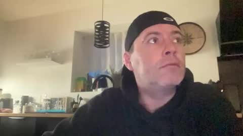 guil0 online show from 28, 3, 2026