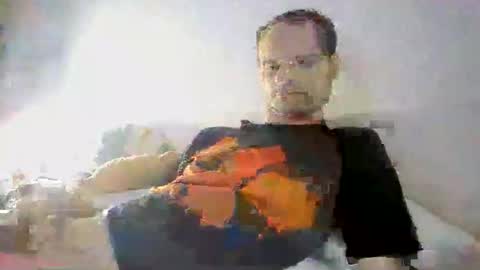 Snapshot of guil67728799 chatting on 26, 2, 2026 guil67728799 online show from 26, 2, 2026