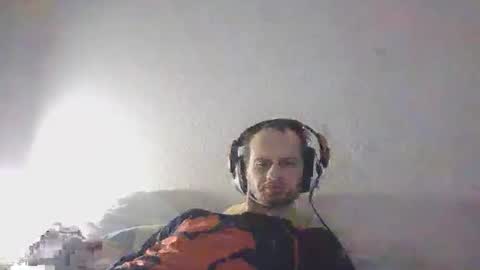 Snapshot of guil67728799 chatting on 1, 3, 2026 guil67728799 online show from 1, 3, 2026