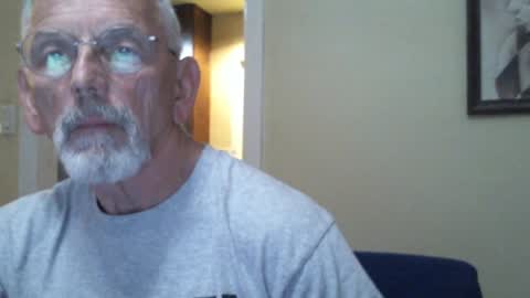 Snapshot of gulfcoast1952 chatting on 13, 1, 2025 Roy online show from 13, 1, 2025