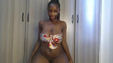 Miss Incredible online show from 25, 3, 2026