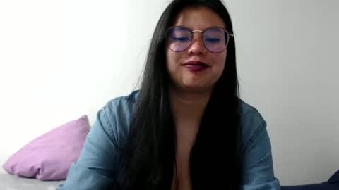 Snapshot of gumball_room chatting on 14, 10, 2025 Vane blonde and Hazell black hair online show from 14, 10, 2025