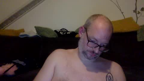 gummicasual online show from 15, 2, 2025