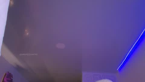 Snapshot of gummysaurus chatting on 30, 6, 2026 S online show from 30, 6, 2026