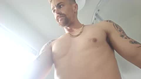 Snapshot of gusmuss chatting on 4, 2, 2026 Jamie online show from 4, 2, 2026