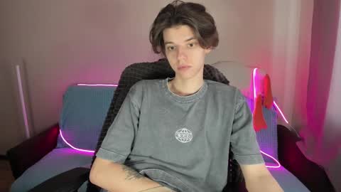 guy_liam1 online show from 16, 2, 2025