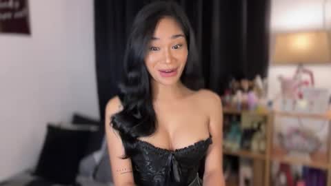 Snapshot of gwapangahas chatting on 7, 10, 2025 Alexa online show from 7, 10, 2025