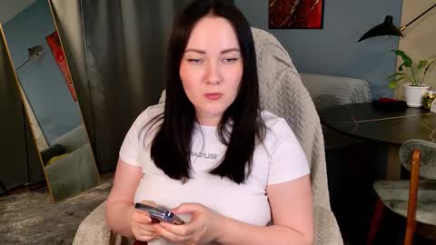 Snapshot of gwen_lady chatting on 24, 3, 2026 Sweety Kitty online show from 24, 3, 2026