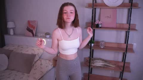Snapshot of gwendatortoriello chatting on 29, 4, 2026 Hello everyone Im May online show from 29, 4, 2026