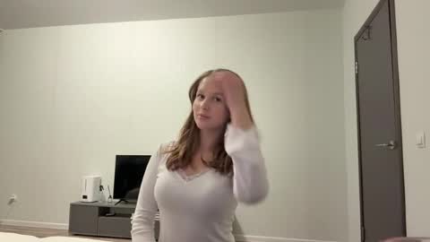 Snapshot of gwendolynnn chatting on 1, 6, 2026 Mia online show from 1, 6, 2026