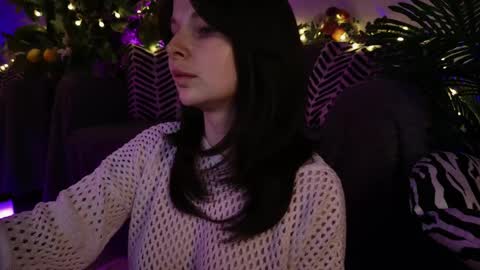 gwenhilton online show from 27, 2, 2025