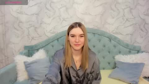 Snapshot of gwensmitt chatting on 22, 5, 2026 gwensmitt online show from 22, 5, 2026