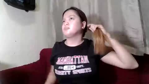 Snapshot of gwyneth2001 chatting on 30, 4, 2026 Im Gwyneth From Philippines pinkheart69 online show from 30, 4, 2026