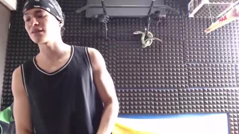 Snapshot of gymbro42 chatting on 15, 7, 2026 Gymbro42 online show from 15, 7, 2026