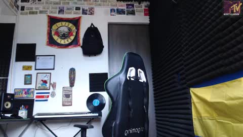 Snapshot of gymbro42 chatting on 5, 8, 2026 Gymbro42 online show from 5, 8, 2026