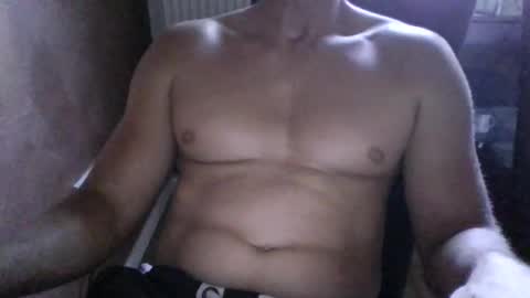 Snapshot of gymxxx_ chatting on 23, 5, 2026 gymxxx_ online show from 23, 5, 2026