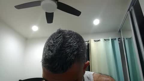 h0nest84 online show from 13, 11, 2025