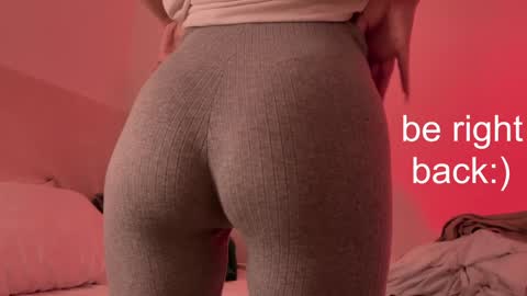 Lana online show from 4, 1, 2025