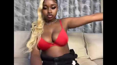 Snapshot of h_o_t_goddess chatting on 17, 1, 2026 h_o_t_goddess online show from 17, 1, 2026