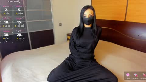 Snapshot of habibi_moon chatting on 30, 1, 2025 Linda online show from 30, 1, 2025