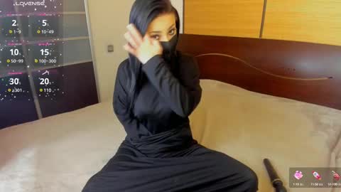 Snapshot of habibi_moon chatting on 6, 3, 2025 Linda online show from 6, 3, 2025