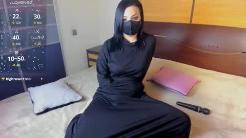 Snapshot of habibi_moon chatting on 17, 9, 2025 Linda online show from 17, 9, 2025