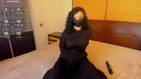 Snapshot of habibi_moon chatting on 20, 9, 2025 Linda online show from 20, 9, 2025