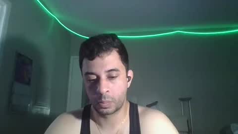Snapshot of habibidevil chatting on 4, 12, 2025 habibidevil online show from 4, 12, 2025