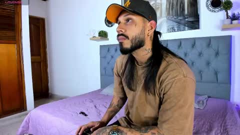 Snapshot of hache222 chatting on 29, 12, 2024 hache222 online show from 29, 12, 2024