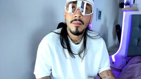 Snapshot of hache222 chatting on 14, 2, 2025 hache222 online show from 14, 2, 2025