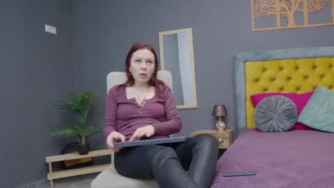 Hailey online show from 24, 1, 2025