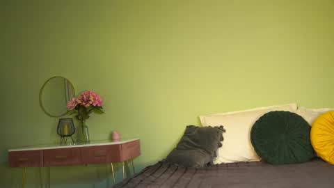 Hailey online show from 20, 2, 2025