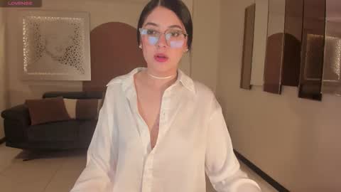 Hailey online show from 5, 12, 2025