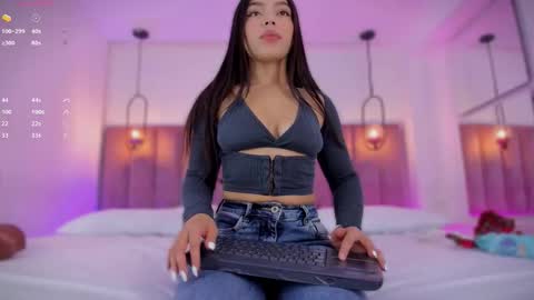 Haily online show from 6, 10, 2025