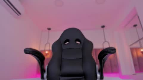 Snapshot of haily_b chatting on 3, 2, 2026 Haily online show from 3, 2, 2026