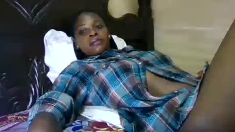 Snapshot of hairy_africanbae chatting on 15, 7, 2026 hairy_africanbae online show from 15, 7, 2026